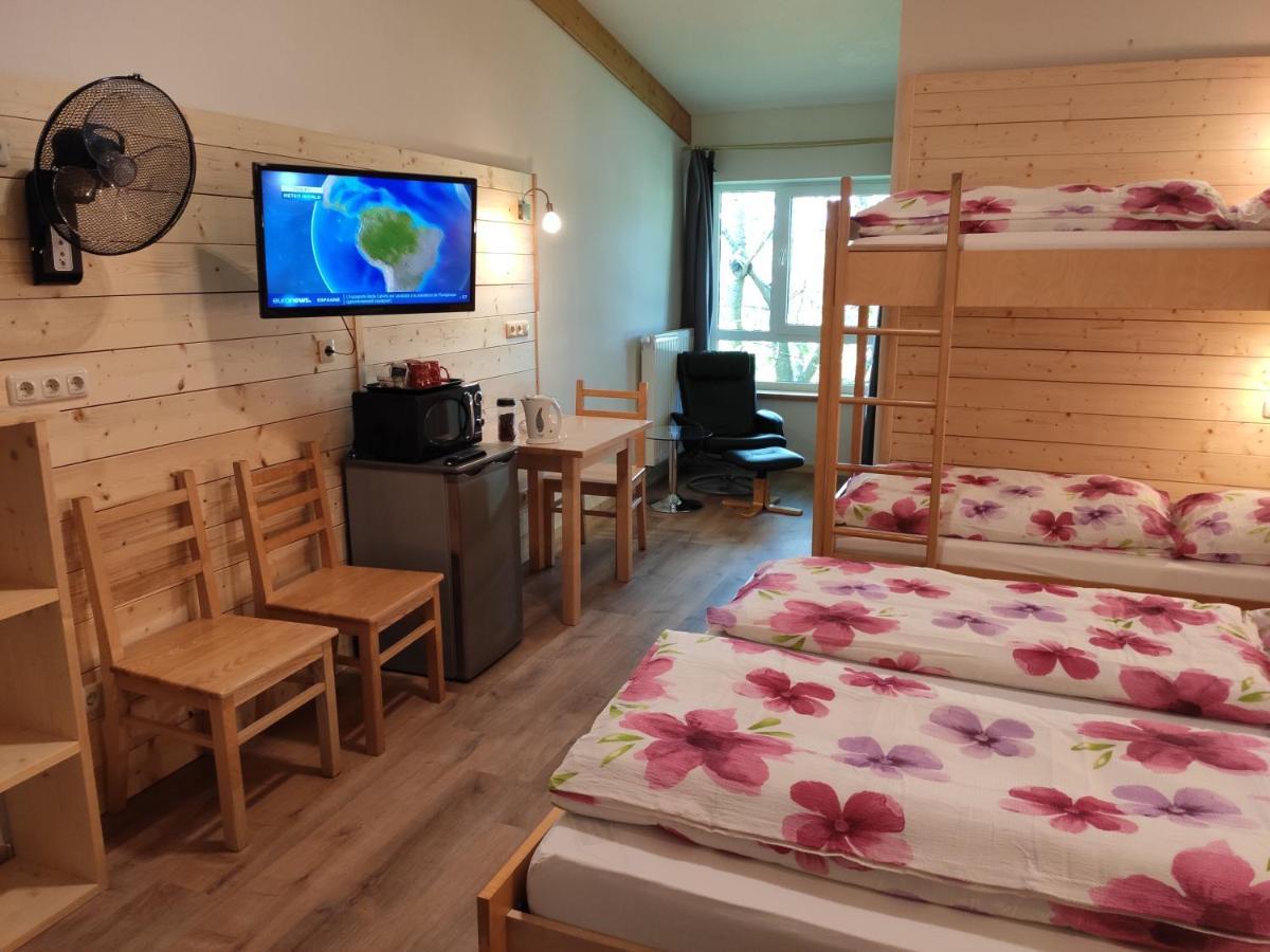 Max Motel Hinterzhof Dış mekan fotoğraf